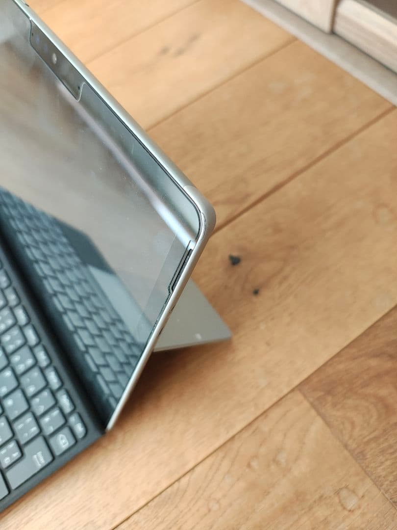 【バッテリサイクル1回、ほぼ未使用】Microsoft Surface Go3