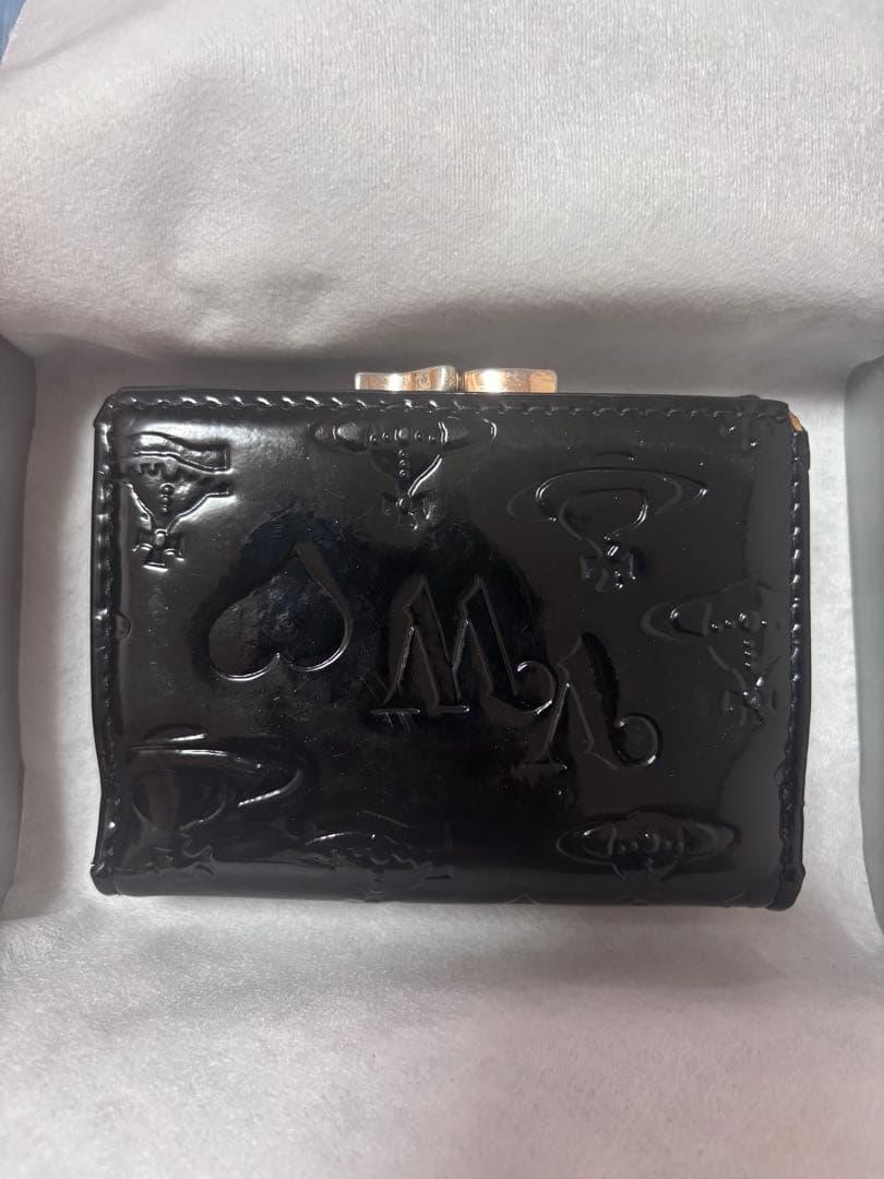 Vivienne Westwood ブラック三つ折り財布 箱あり
