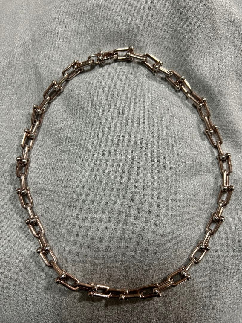 グラジュエイテッド リンク ネックレス