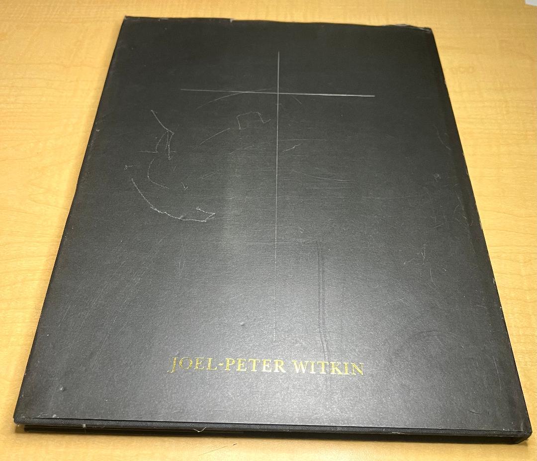 洋書 GODS OF EARTH AND HEAVEN