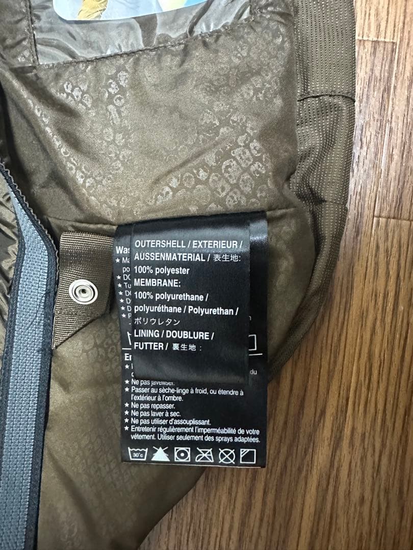 Burton スノーボードジャケット Sサイズ オリーブ/ベージュ