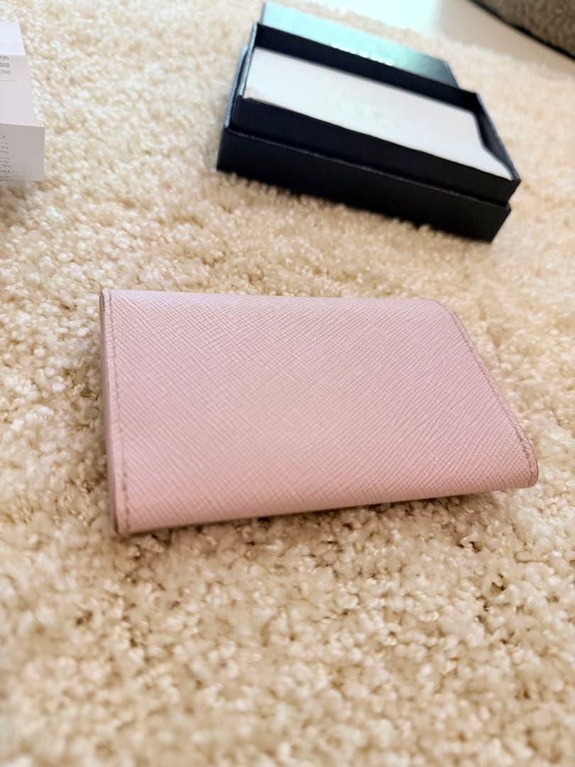PRADA カードケース サフィアーノ トライアングル 名刺入れ