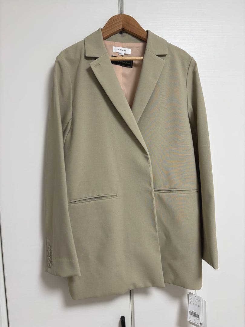 【新品タグ付き】Ameri POLITE LIGHT JACKET