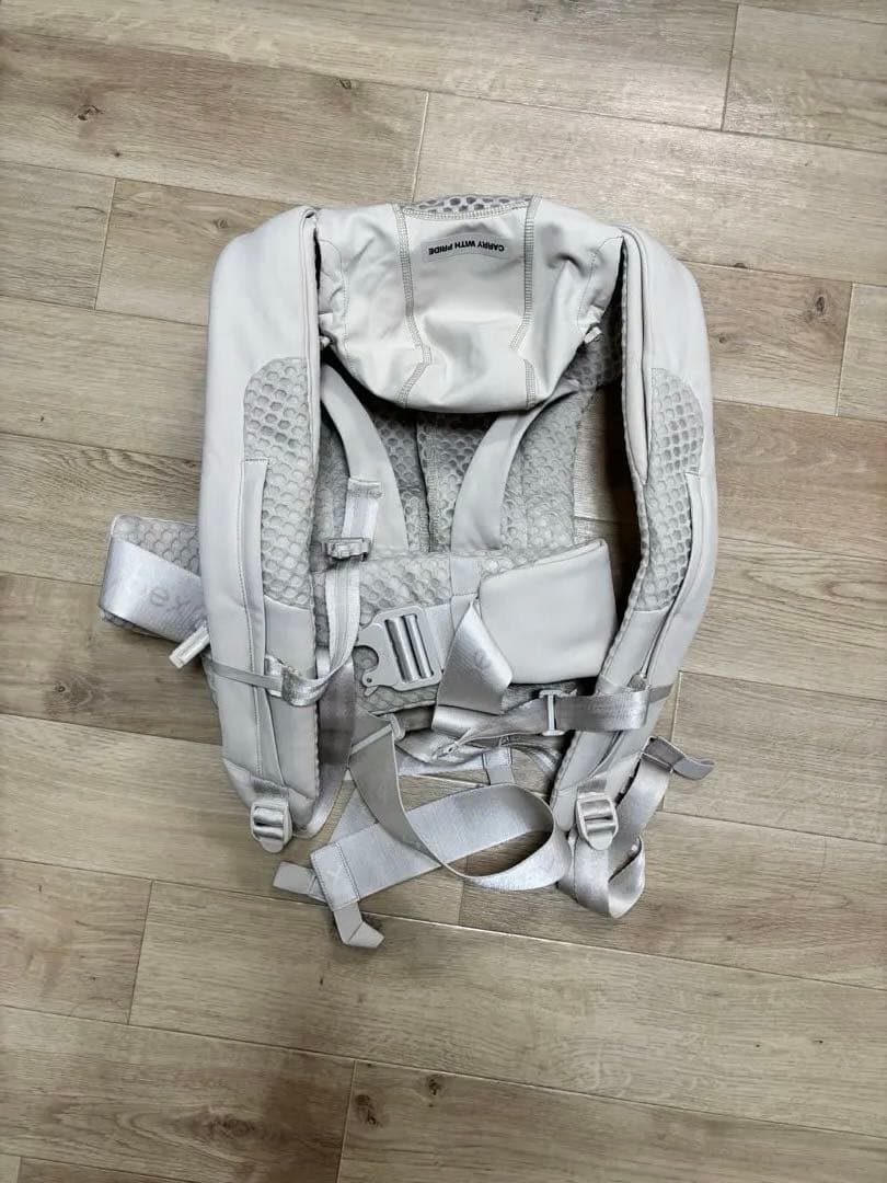 【美品】CYBEX COYA キャリア（ライトベージュ）