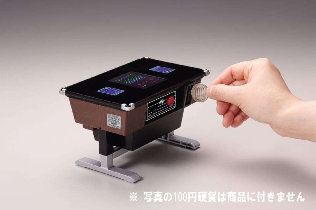【新品】タカラトミーアーツ 遊べる貯金箱 スペースインベーダー テーブル筐体型