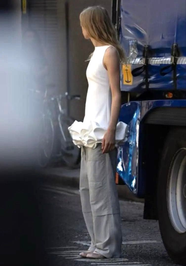 新品タグ付♡ZARAザラ♡コンビネーションボリュームワンピース・バルーンスカート