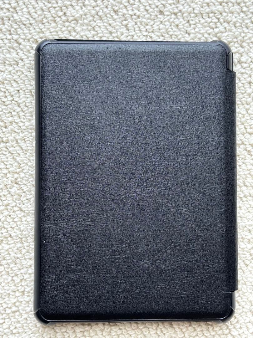 匿名配送:Kindle Paperwhite 第10世代 本体 黒 カバー付き