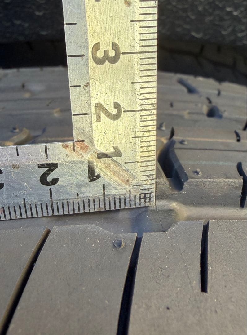 み*や様 265/55r20新車外し、走行20km未満