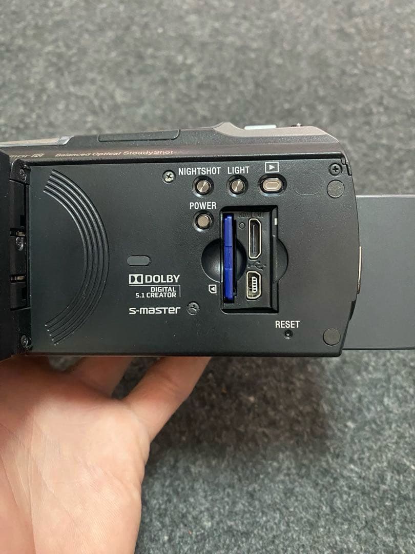 SONY HDR-CX720V ★レンズ名門Zeiss★おまけ多数