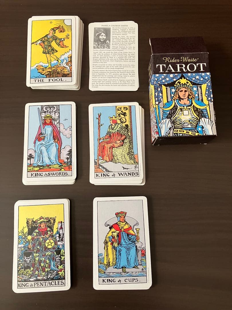 タロット　The Camplete TAROT KIT
