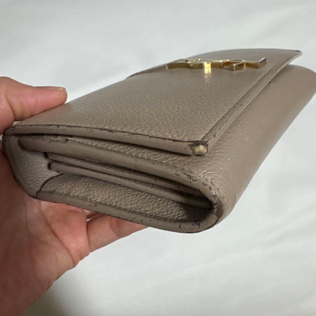 YSL ベージュ レザー 長財布