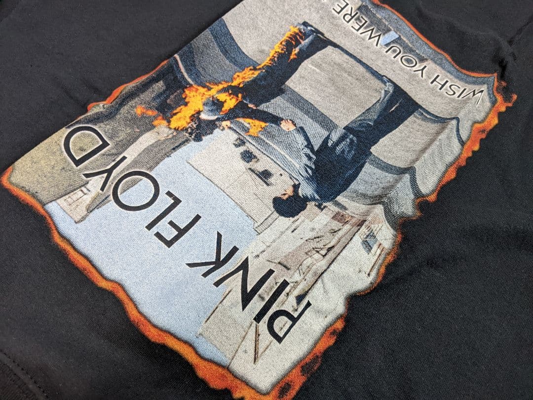 新品未使用 Pink Floyd ピンクフロイド シャツ 炎 Tシャツ プログレ
