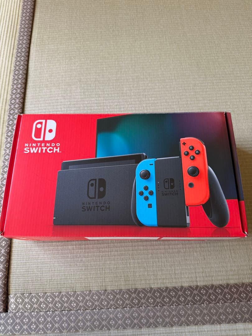 Nintendo Switch 本体 青/赤