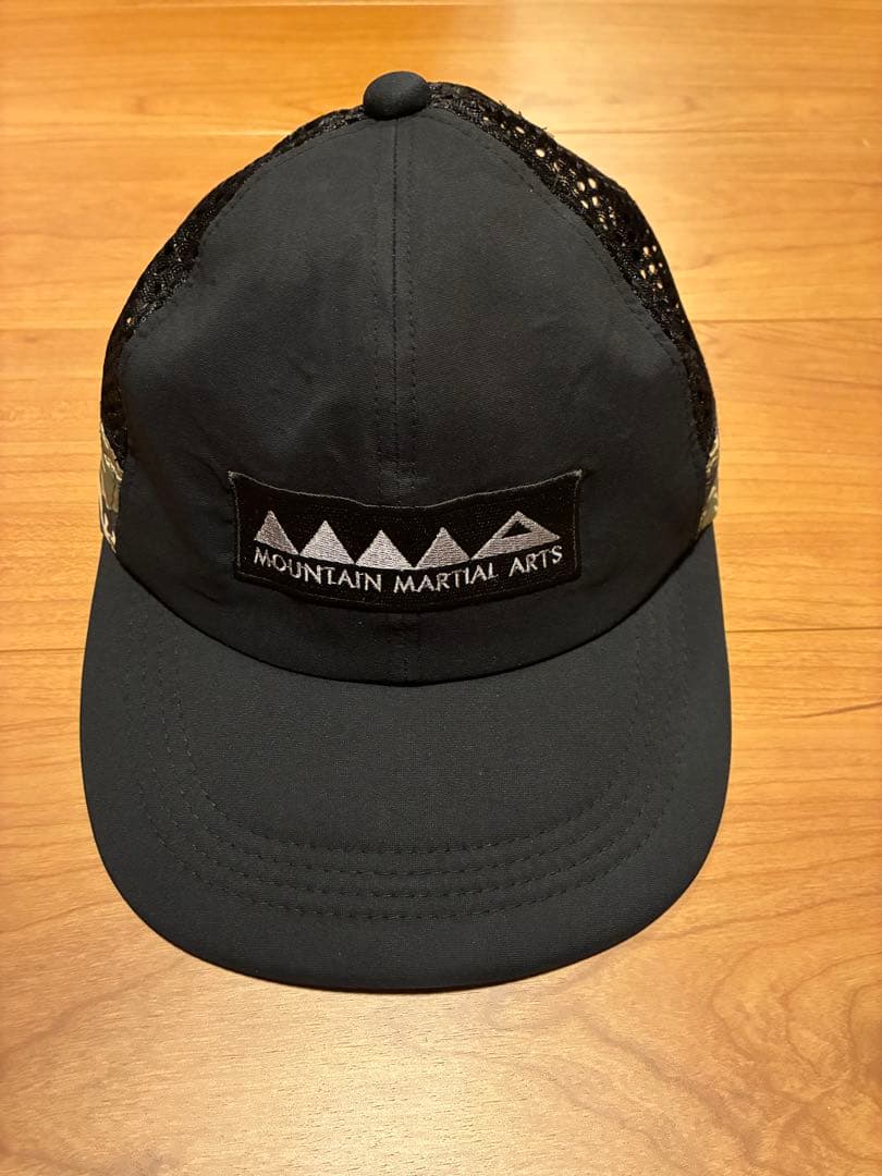 MOUNTAIN MARTIAL ARTS ランニングキャップ　美品
