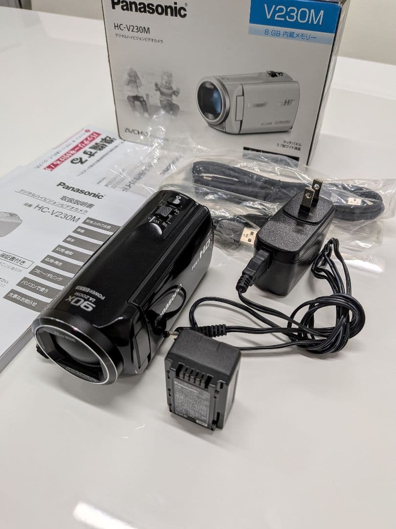 【セール】Panasonic HC-V230M ビデオカメラ 本体＋付属品