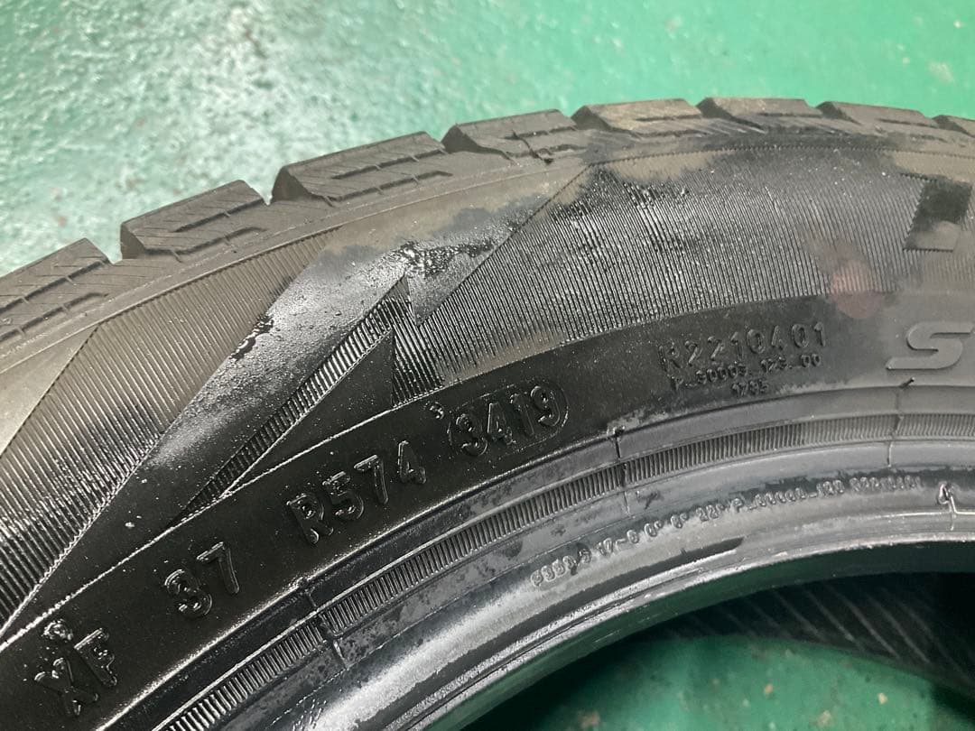 【送料無料】ピレリ　アイスアシンメトリコ　155/65R14 中古タイヤ4本