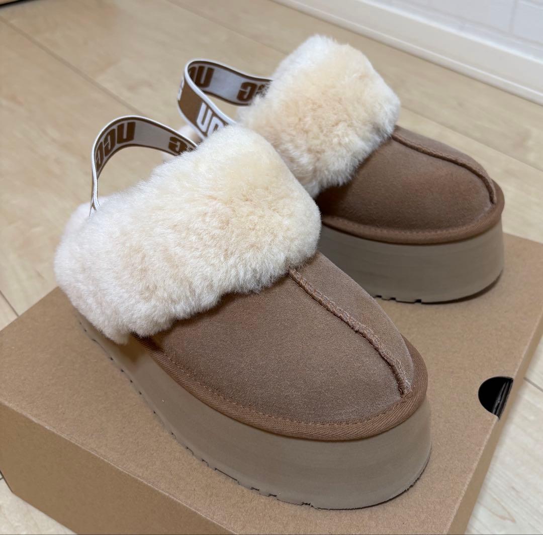 【UGG】FUNKETTE ファンケット　23センチ　ストラップ　厚底