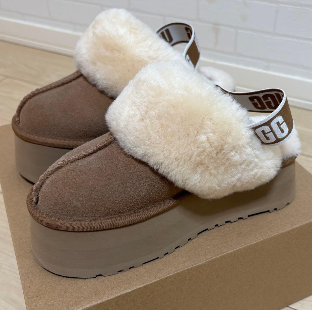 【UGG】FUNKETTE ファンケット　23センチ　ストラップ　厚底