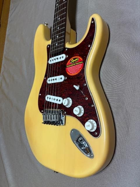 ギター Fender By Squier Standard stratcatser