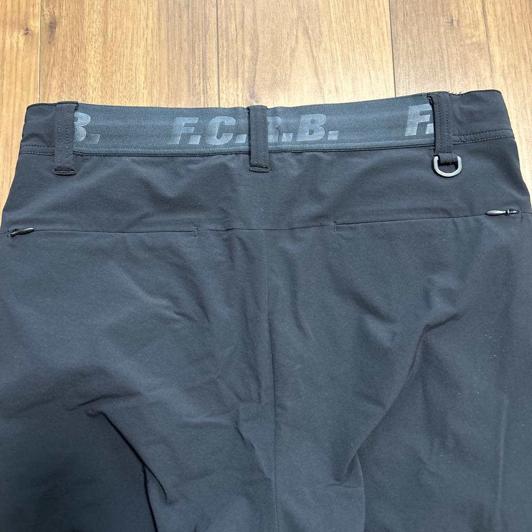 F.C.R.B ドライ　ストレッチ　テーパードパンツ　黒