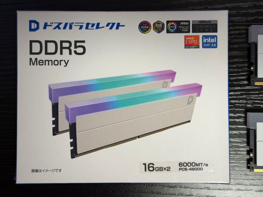 美品 DDR5-6000 CL30 32GB(16GBx2) 白