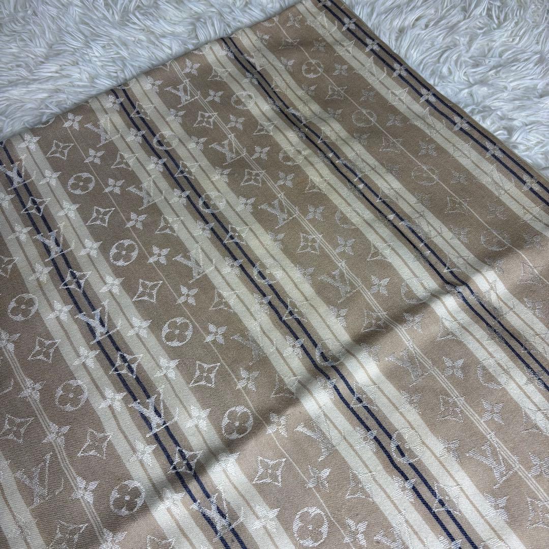 LOUIS VUITTON ルイヴィトン ストール ベージュ 大判