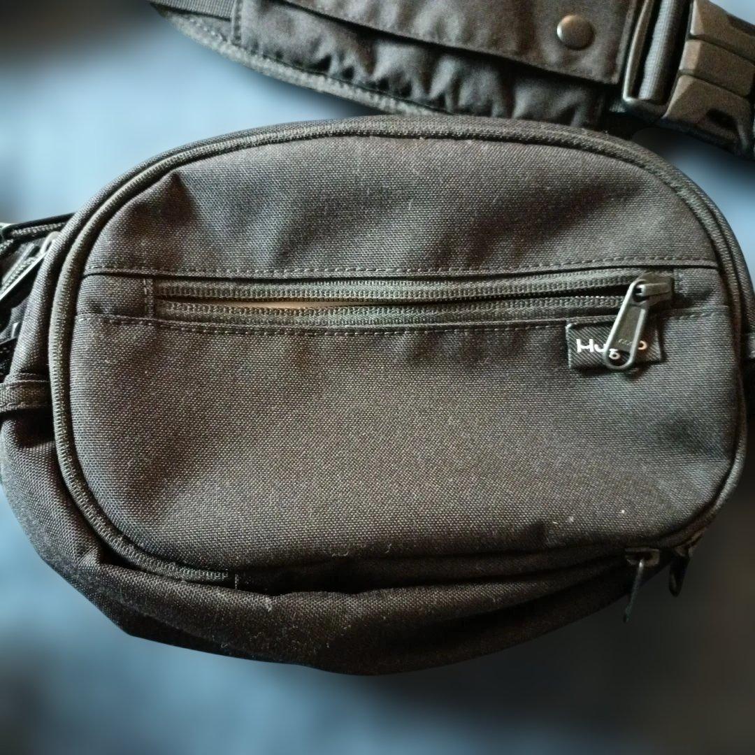 y*i様 美品　Hugoo ショルダーバッグ型ヒップシート