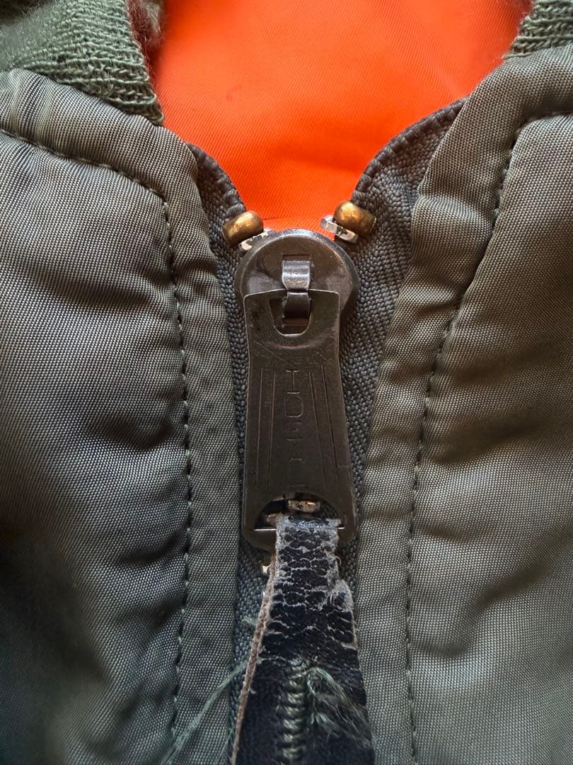 alpha ma1 カーキ　深緑　90s ideal zip