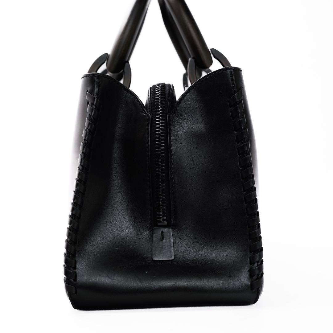 バッグ Rare GUCCI Leather Wood Handle Tote Bag
