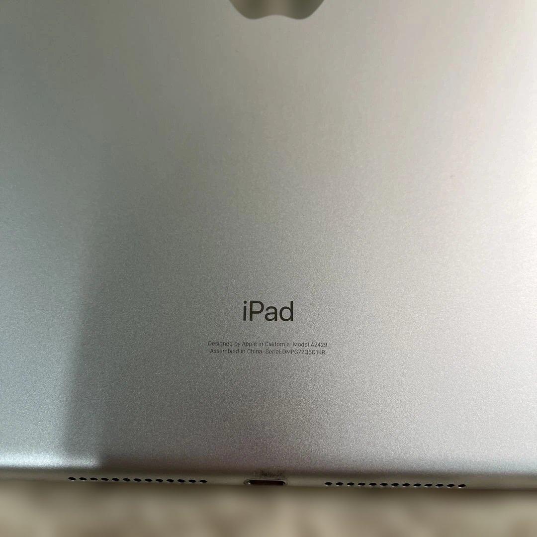 暖*樺様 Apple iPad (第８世代) Wi-Fi + Cellular