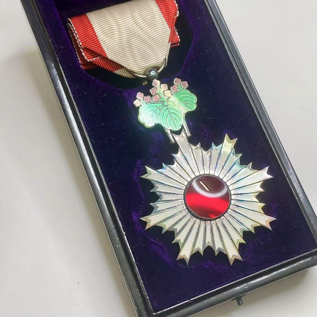 勲章 第六等単光旭日章 旧日本軍 希戦前資料 戦争 大日本帝国 旧日本軍 軍人