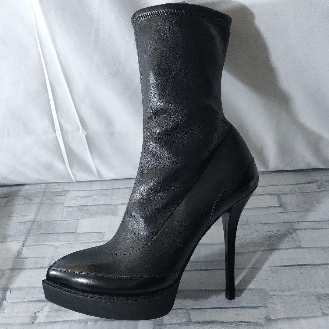 保存袋付き美品✨GUCCI　ラムレザーハイヒールブーツ　黒　36