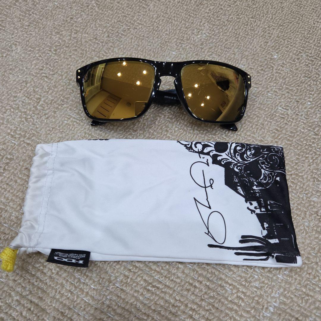 OAKLEY HOLBROOK サングラス収納袋