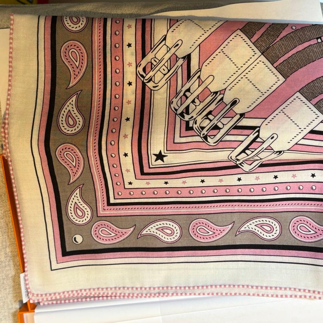 《新品未使用》HERMÈS 26年春夏カレジェアン 《馬銜・バンダナ》