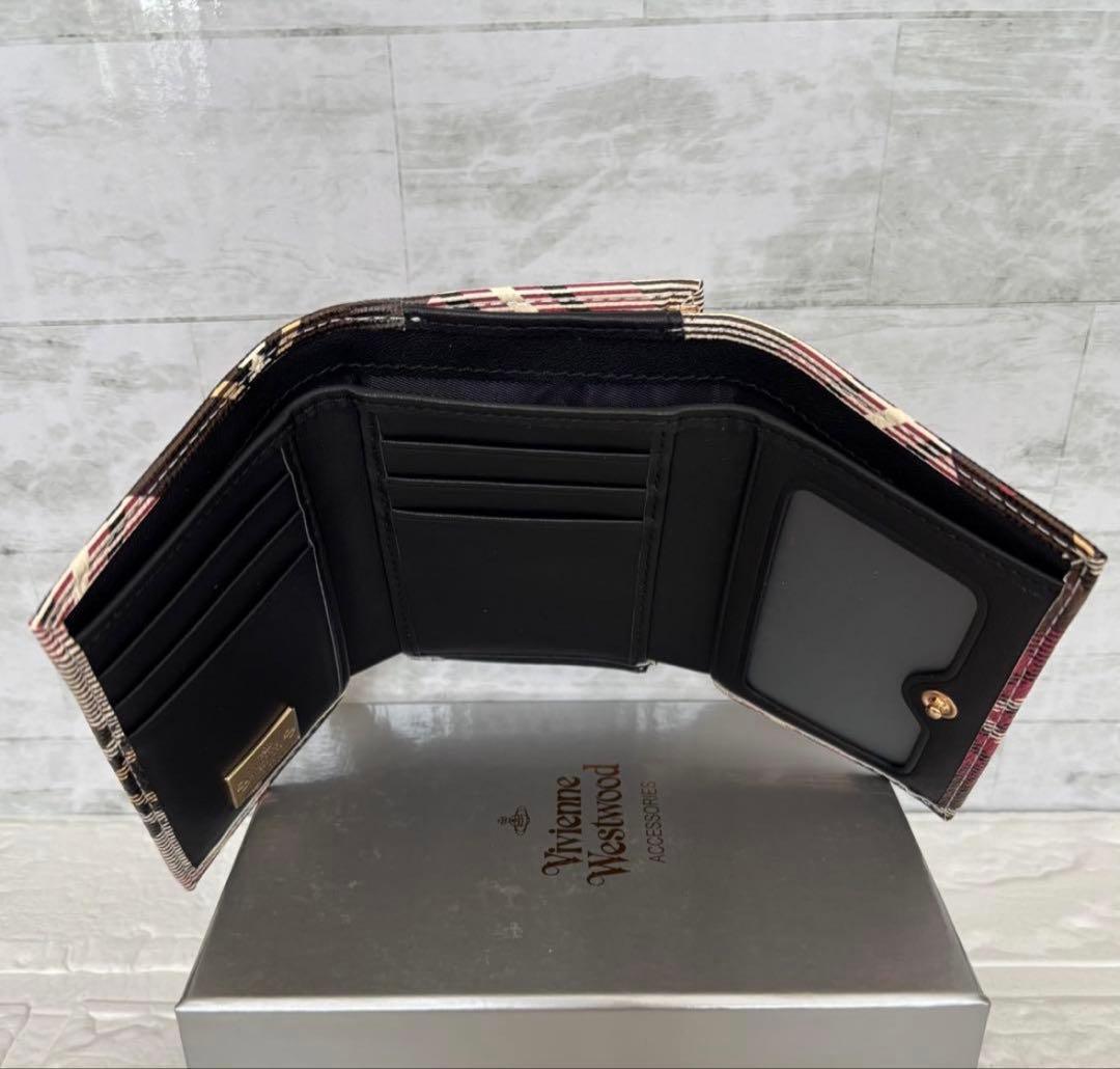 人気モデル！vivian westwood 三つ折りスモールフレームウォレット