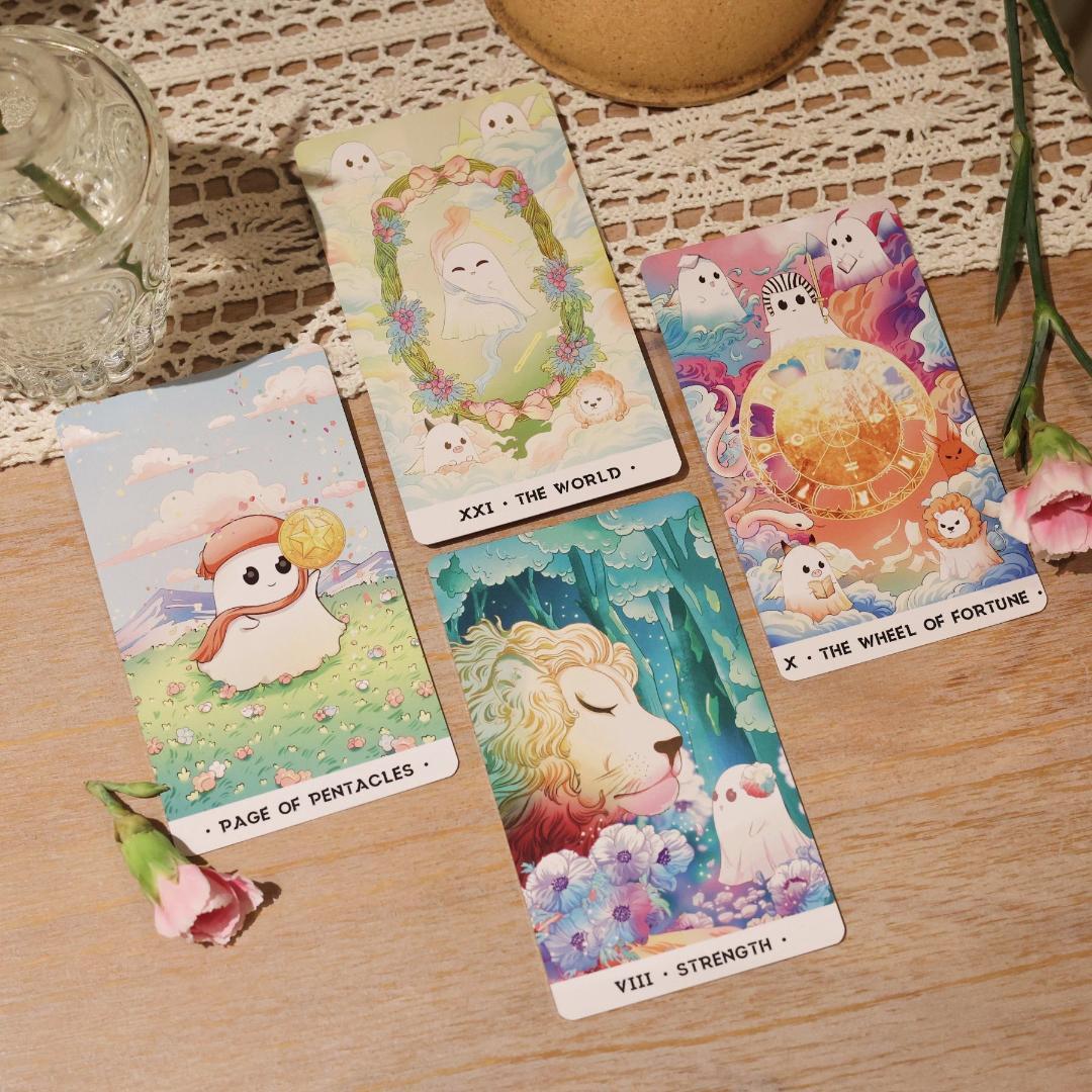 【正規品タロットカード】童話や絵本のよう✨ポップでキュートな幽霊たちのカード