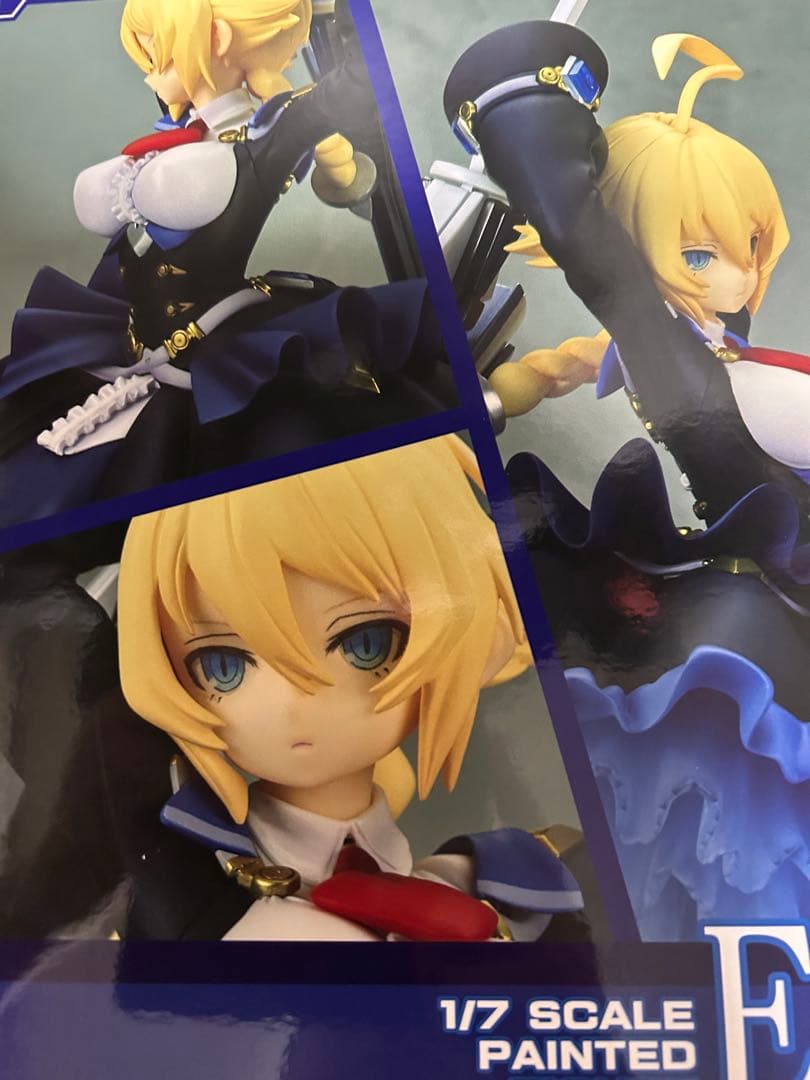ベルファイン BLAZBLUE Es 1/7スケールフィギュア