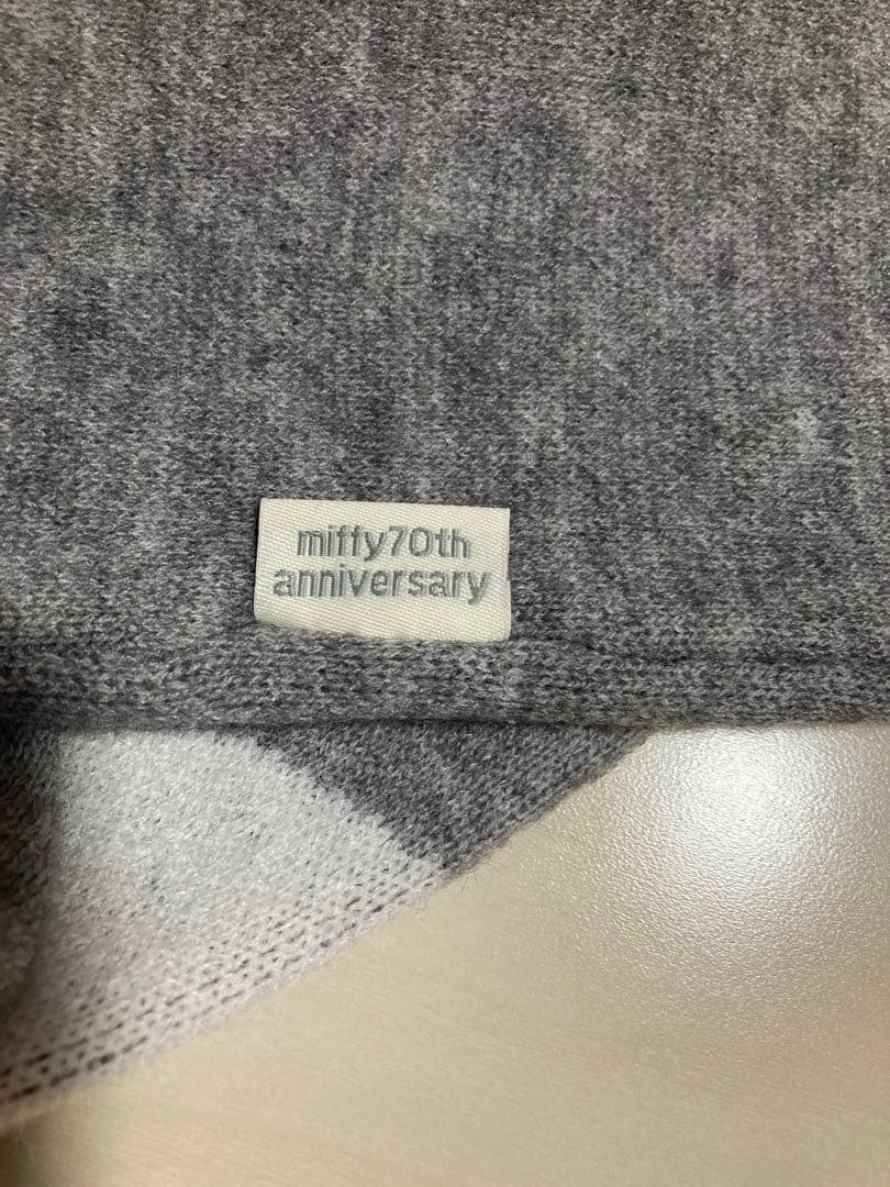 ミッフィー70周年限定デザイン　カーディガン　グレーM