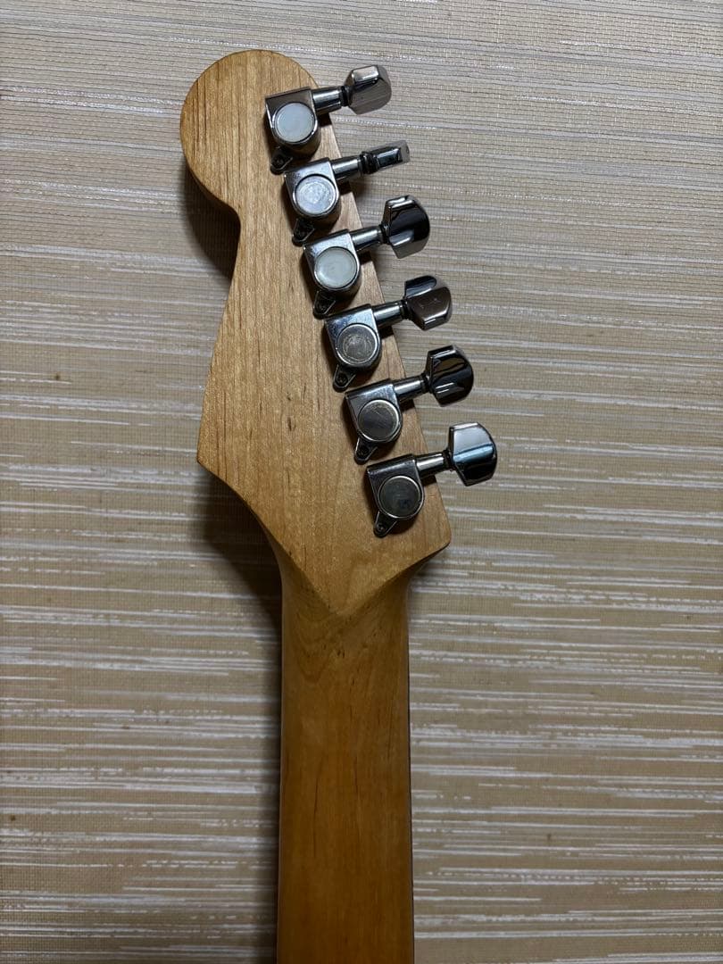 BUSKER'S ストラト