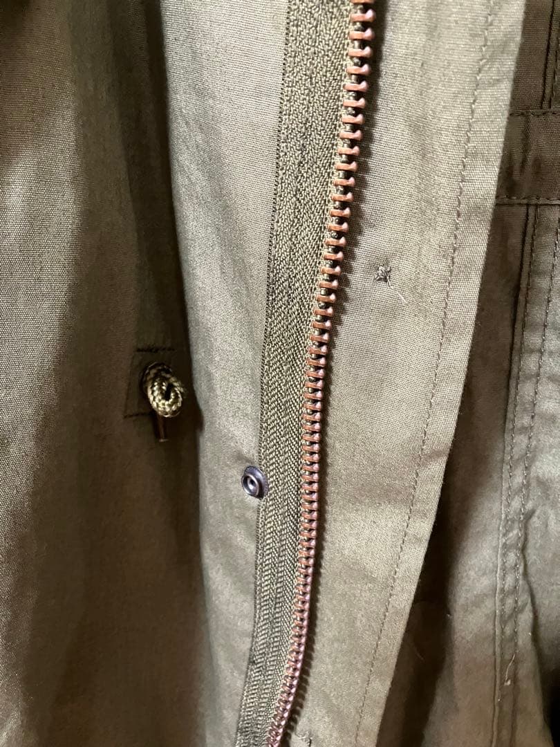 アパルトモン HTC STUDS DESIGN FISH TAIL C