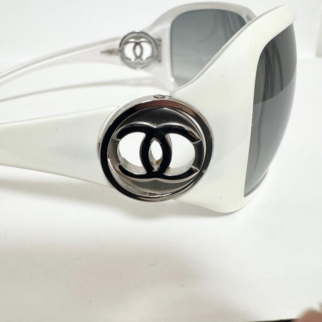 CHANEL サングラス ココマーク ホワイト アイウェア 箱付き フレーム