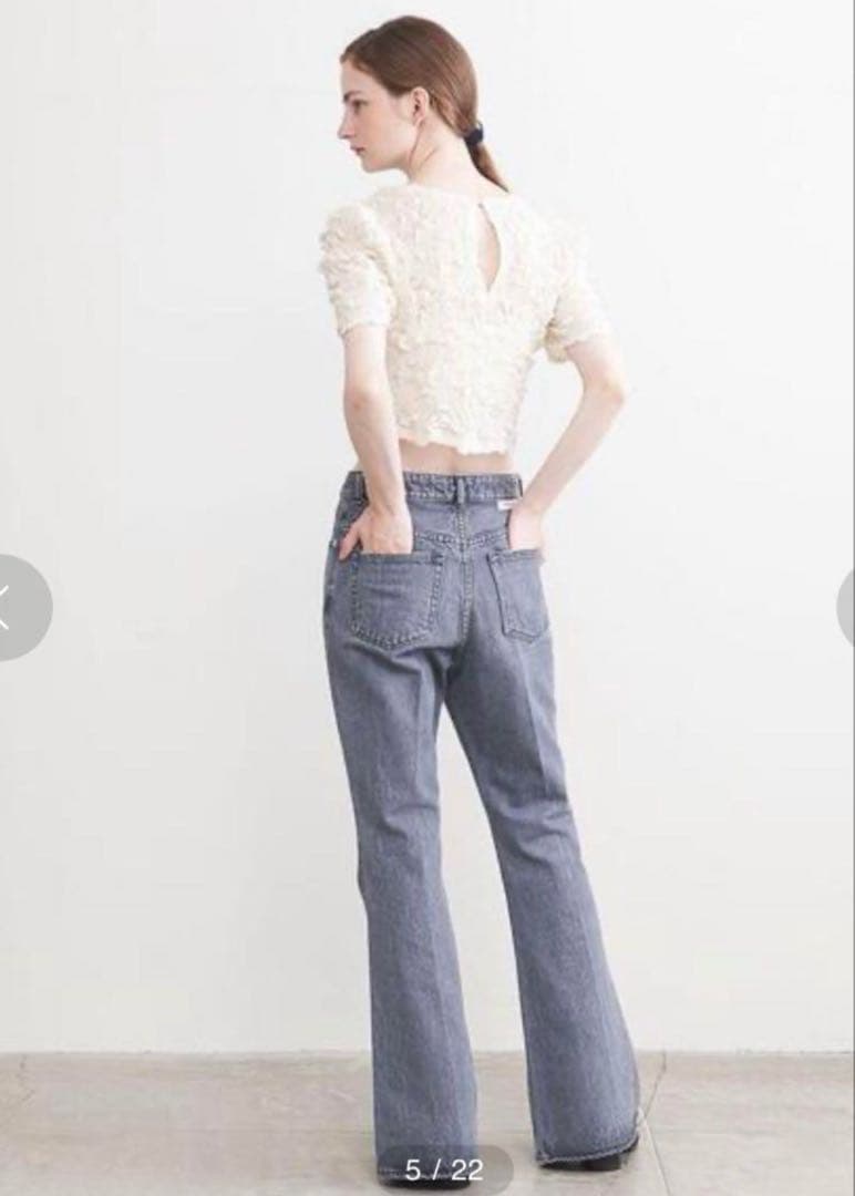 【美品】AEWEN MATOPH イウエンマトフ　シャーリングトップス　ホワイト