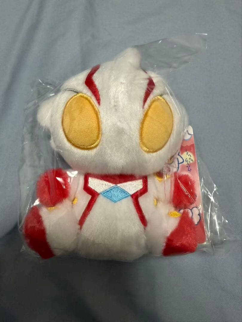 M78 ウルトラマン　ふわふわお座りぬいぐるみ　ウルトラマンメビウス 2点セット
