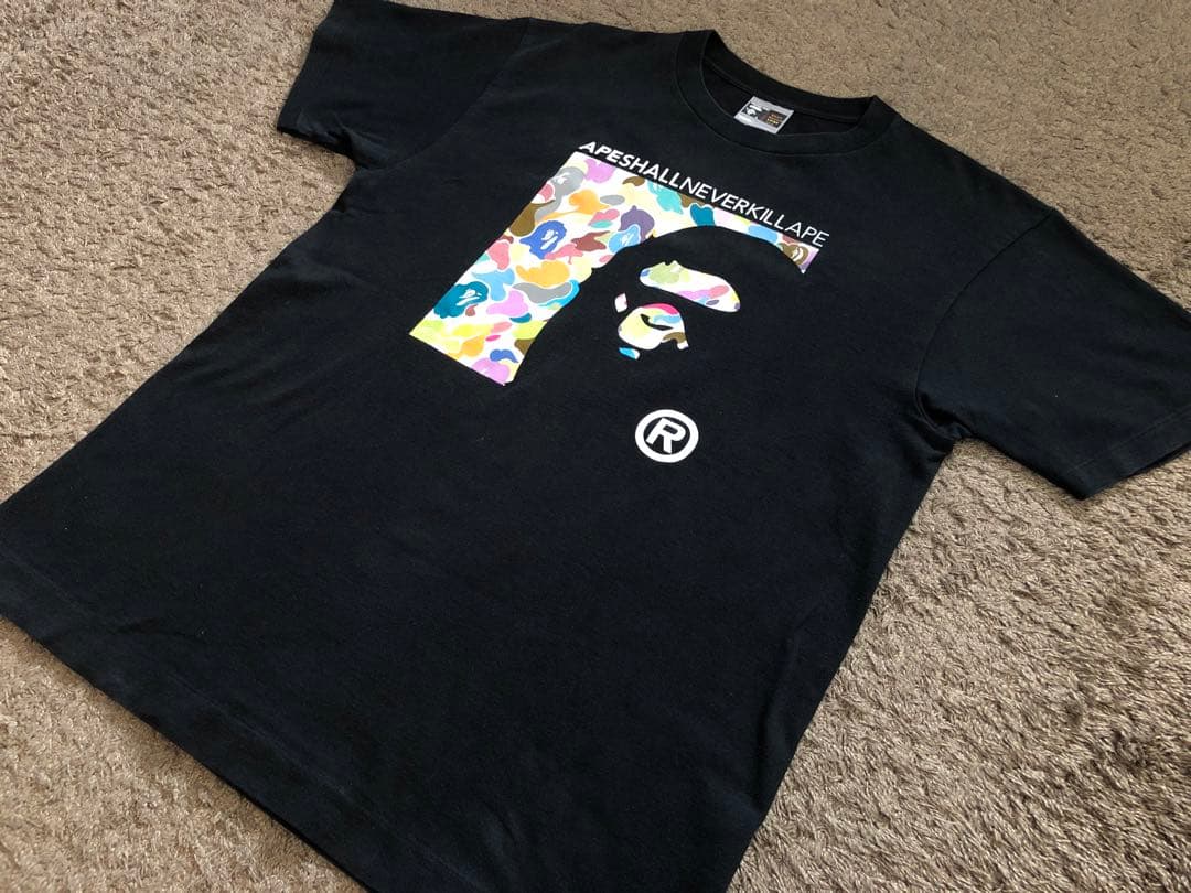 ★美品★A BATHING APE　Tシャツ　Lサイズ　APEヘッドカモ柄