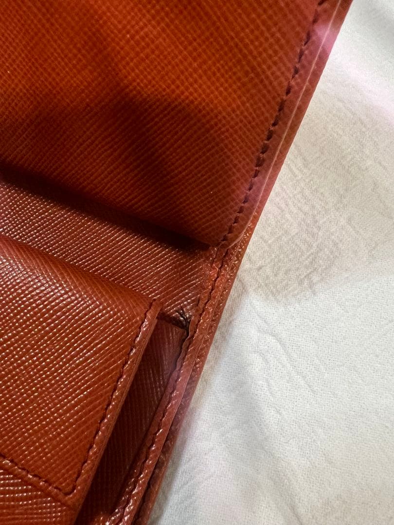 美品_PRADAお財布 オレンジ