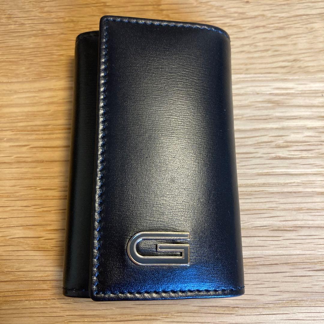 さとりん⭐︎GUCCI ブラックレザーキーケース 箱付き