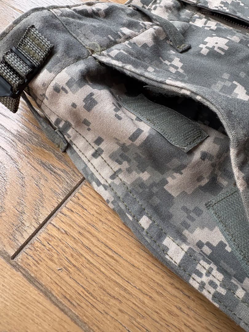 MEDIUM-REGULAR　米軍放出品　ACU エアクルートラウザーパンツ