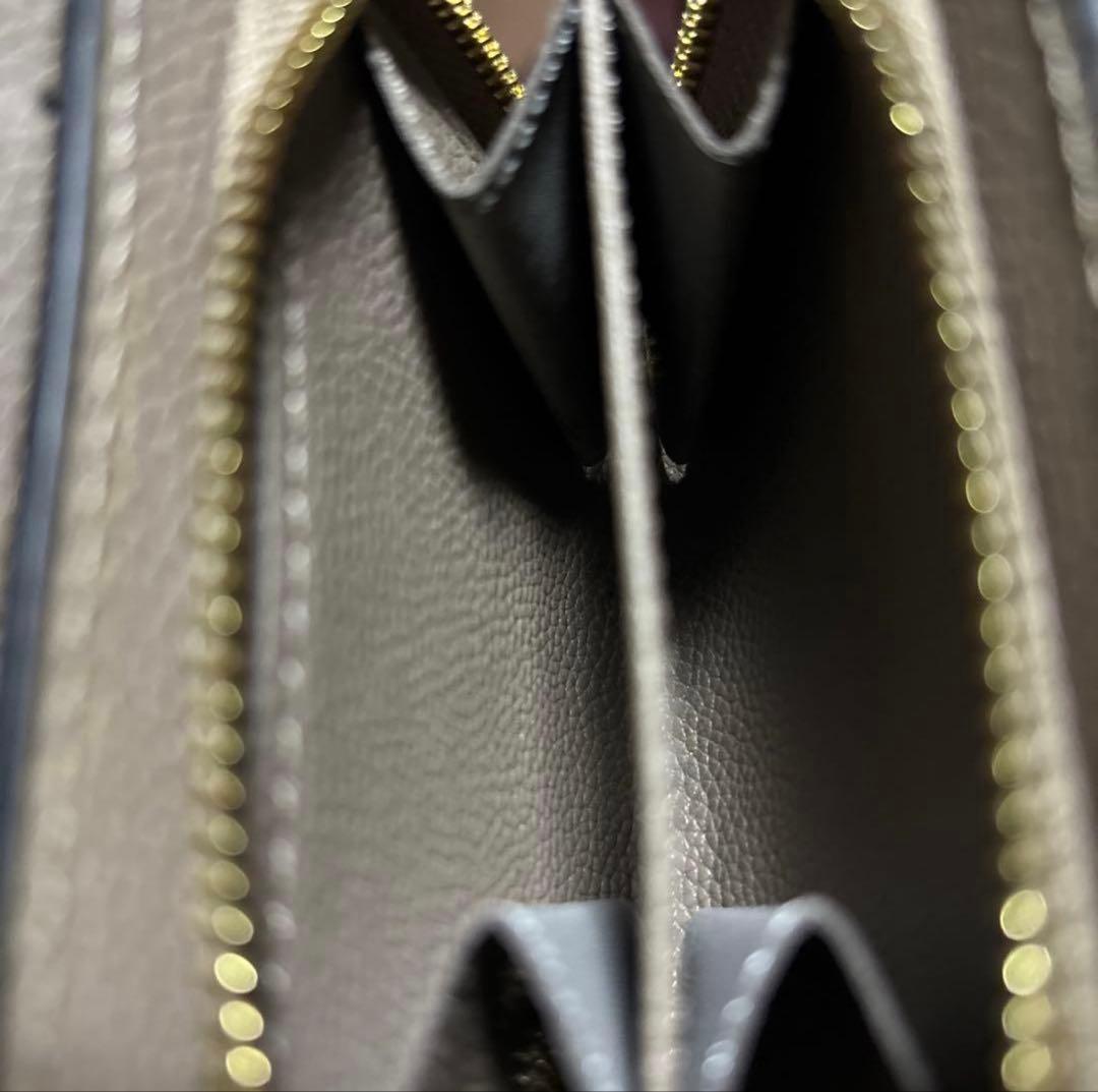 Louis Vuitton 二つ折り財布