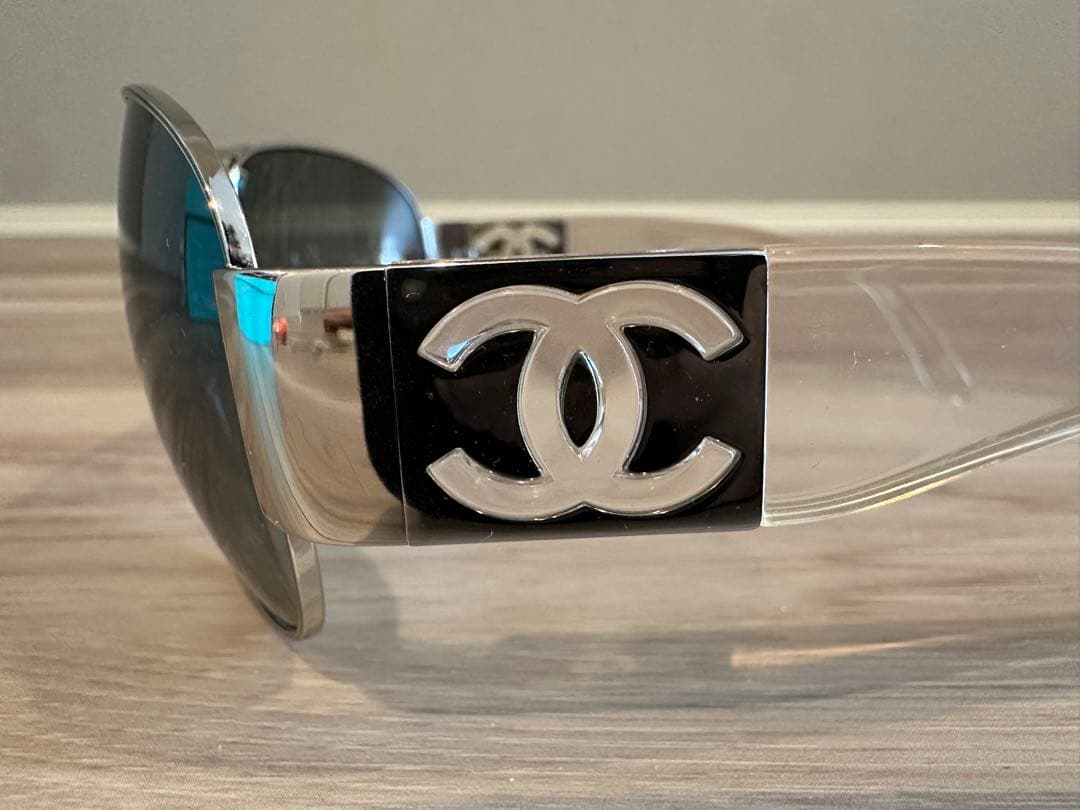 CHANEL シャネル ココマーク シルバー プラスチック 4128