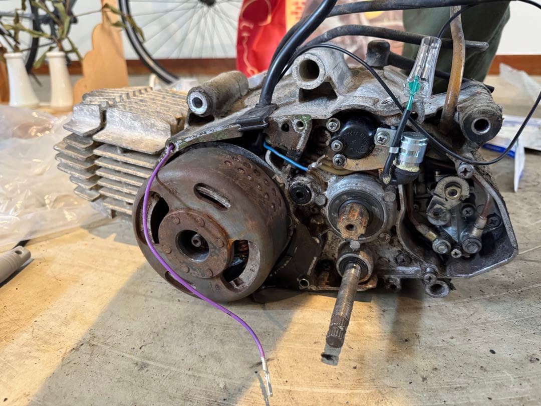rv90 バンバン90 エンジン　スズキ